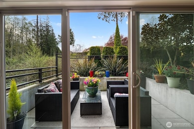 Point Edwards - Building 10 unit 425, Edmonds, WA 98020 - photo 5