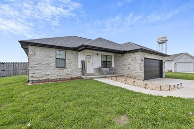 TABLE ROCK LAKE NEW CONSTRUCTION