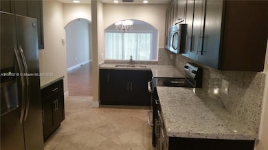 11071 SW 11th Place unit 124, Davie, FL 33324 - photo 3