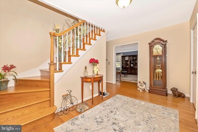 14817 Spring Meadows Dr, Germantown, MD 20874 - photo 3