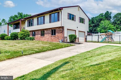 130 Lions Dr, Morrisville, PA 19067 - photo 5