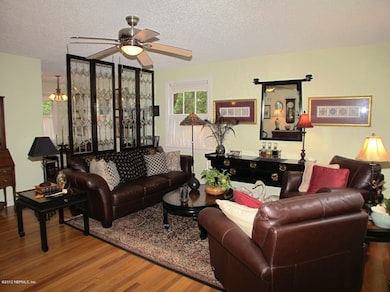 1331 Azalea Dr, Jacksonville, FL 32205 - photo 2