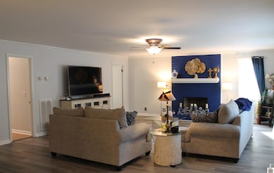 55 Maplehurst Ln, Murray, KY 42071 - photo 3