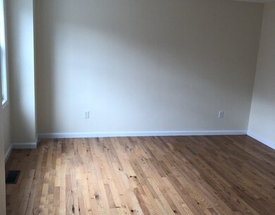 14 Watson St unit 9, Lowell, MA 01852 - photo 4