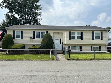 11 Brook St, Lynn, MA 01902 - photo 2