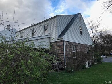 1302 Valley Rd, Bethlehem, PA 18018 - photo 3