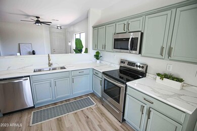 39702 N High Noon Way Phoenix AZ 85086 X