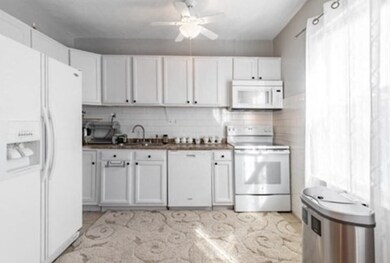 5 Northboro St unit 2, Worcester, MA 01604 - photo 6