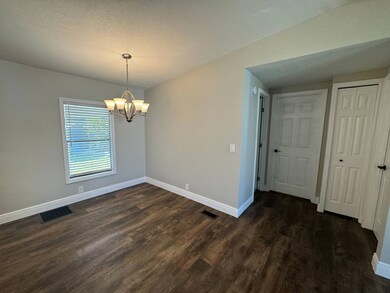 2525 Gulf City Rd unit 12, Ruskin, FL 33570 - photo 7