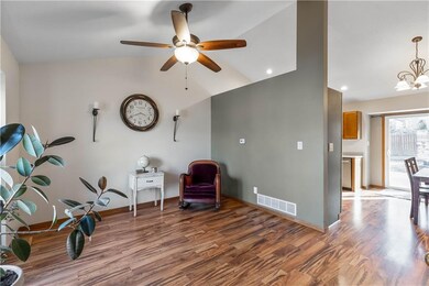 3707 SE 18th Ct, Des Moines, IA 50320 - photo 5