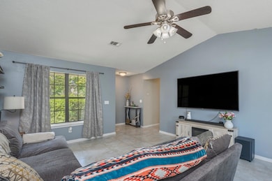 8-web-or-mls-4-holly-rd