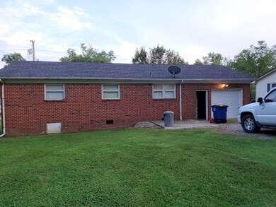 305 Rolling Rd, Shelbyville, TN 37160 - photo 3