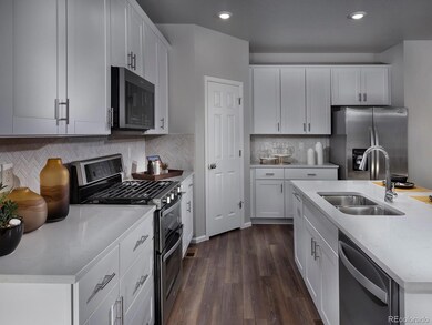 9172 Pitkin St, Commerce City, CO 80022 - photo 7