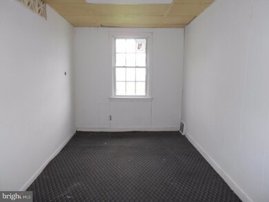 2104 Seneca Rd, Wilmington, DE 19805 - photo 7