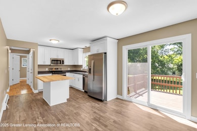 2617 Greencliff Dr, East Lansing, MI 48823 - photo 5