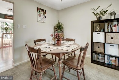 1497 Lowell Ct, Crofton, MD 21114 - photo 7