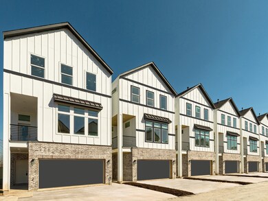 5333 Donovan Gardens Ln, Houston, TX 77091 - photo 2