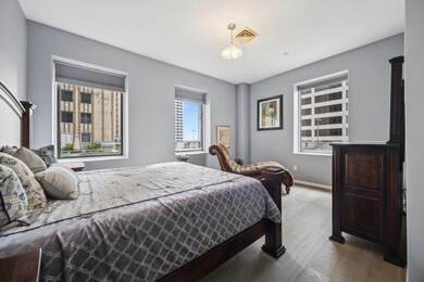 914 Main St unit 1204, Houston, TX 77002 - photo 6
