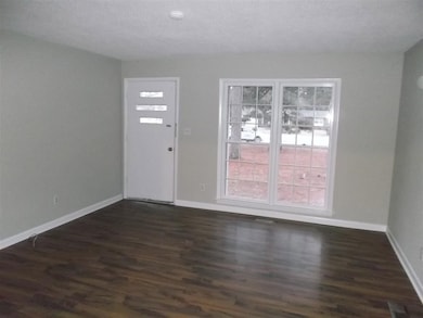 511 Lakewood Dr, Jacksonville, NC 28546 - photo 5