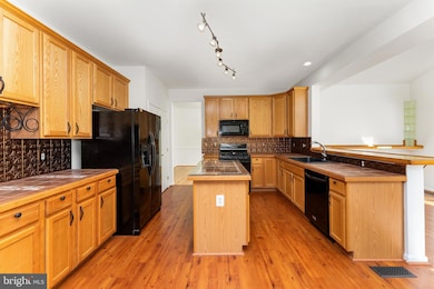 7220 Forkland Way, Gainesville, VA 20155 - photo 7