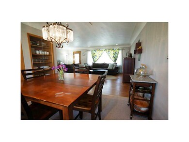 Dining Area.