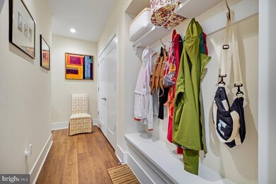 3713 Chevy Chase Lake Dr, Chevy Chase, MD 20815 - photo 7