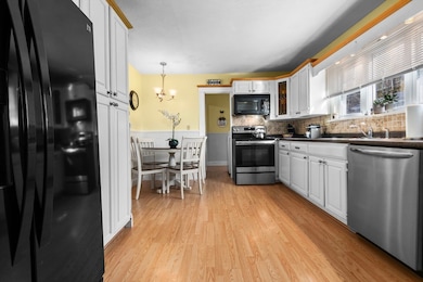 85 Range Ave, Lynn, MA 01904 - photo 4