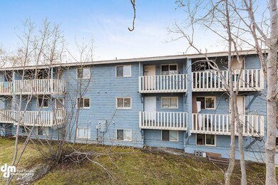 Exterior Back 20190501-DW-49074-SMALL