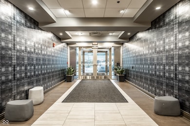 333 Massachusetts Ave unit 305, Indianapolis, IN 46204 - photo 4