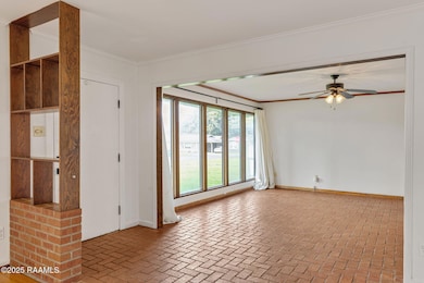 6-web-or-mls-325 Oak St-6