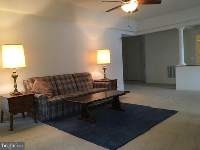 8609 Wintergreen Ct unit 406, Odenton, MD 21113 - photo 4