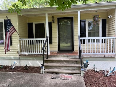 975 Burchs Mill Rd, Urbanna, VA 23175 - photo 2