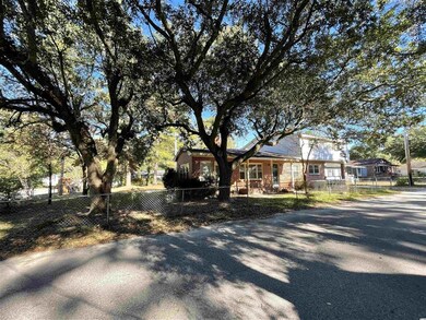 504 Ridge St, Conway, SC 29527 - photo 2