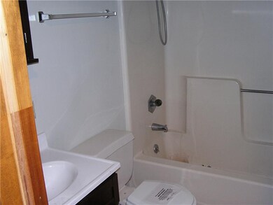 Full Bath.