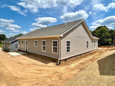 1330 E Mount Vernon St, Somerset, KY 42501 - photo 4