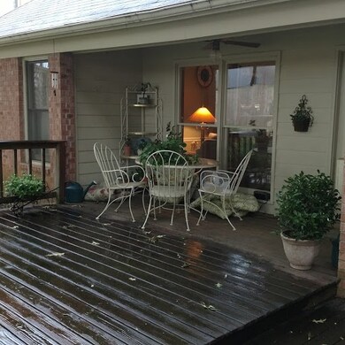 Shaded area for entertaining