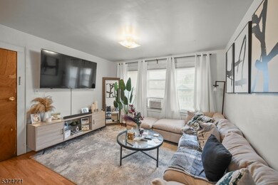 162 Goldsmith Ave unit 3, Newark, NJ 07112 - photo 4