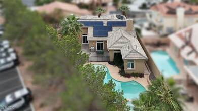 4574 Sheri Lyn Ct, Las Vegas, NV 89121 - photo 3