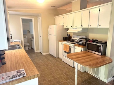 151 Moller Way, Lakeland, FL 33813 - photo 7