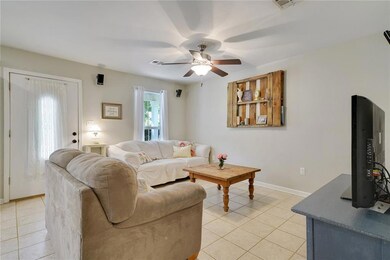 521 N Polk St, Covington, LA 70433 - photo 2