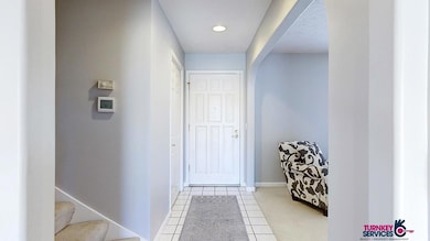 Here's another angel of the entry way.