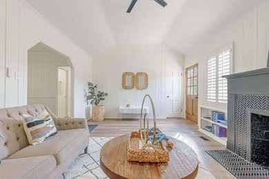 124 S Holmes St, Memphis, TN 38111 - photo 3