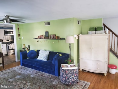 738 Thorndale Rd, Aldan, PA 19018 - photo 6