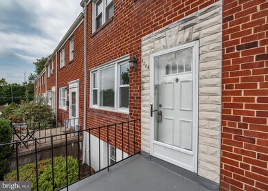 4844 Carmella Dr, Halethorpe, MD 21227 - photo 2