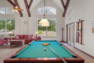 1813 N Chateau Ln unit 7, Kerrville, TX 78028 - photo 6