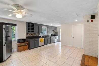 7 Magnolia Rd unit 1, Natick, MA 01760 - photo 6