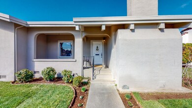 727 Huntoon Street-104