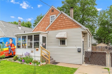 34 Spaulding St, Buffalo, NY 14220 - photo 2