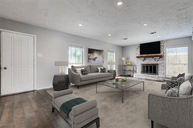 428 E Castle Harbour Dr, Friendswood, TX 77546 - photo 5