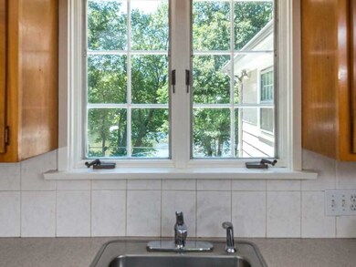 75 Newell Dr, Cumberland, RI 02864 - photo 5